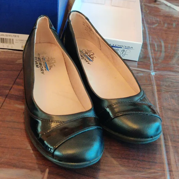 Life Stride Shoes Black Ilara Life Stride Memory Foam Size 8m